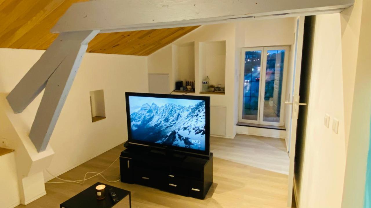 Studio Cros Climatise Castres  Bagian luar foto