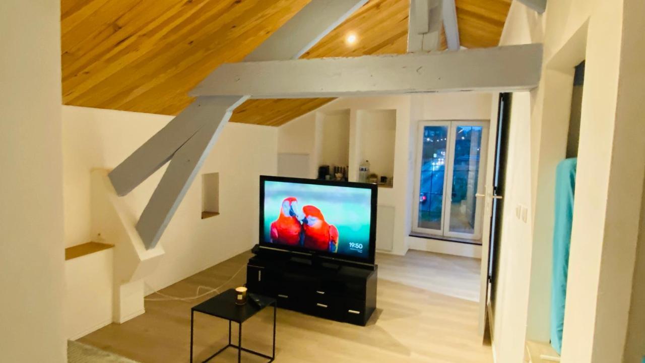 Studio Cros Climatise Castres  Bagian luar foto